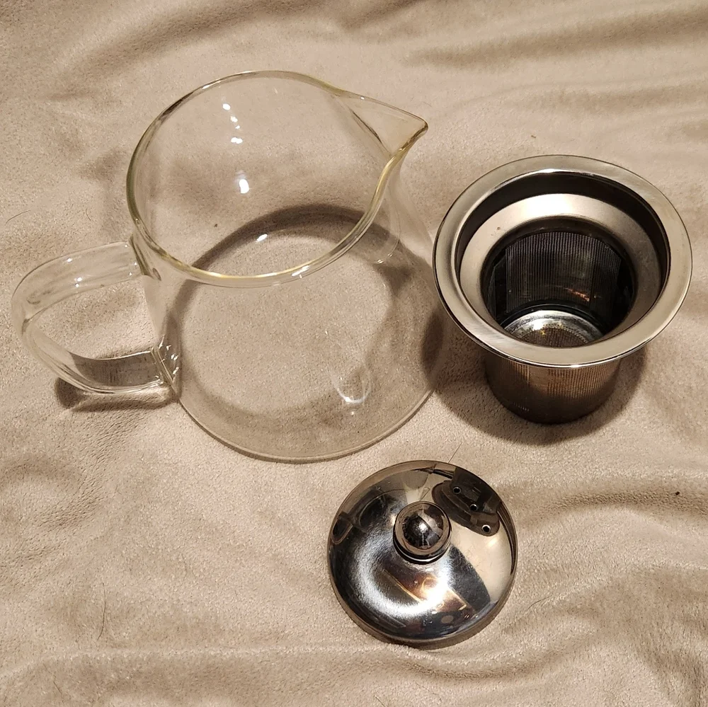 Glass Teapot with Removable Stainless Steel Infuser - 20oz - Picture 4 of 10